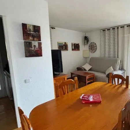 Vakantiehuis Levantina 12 *